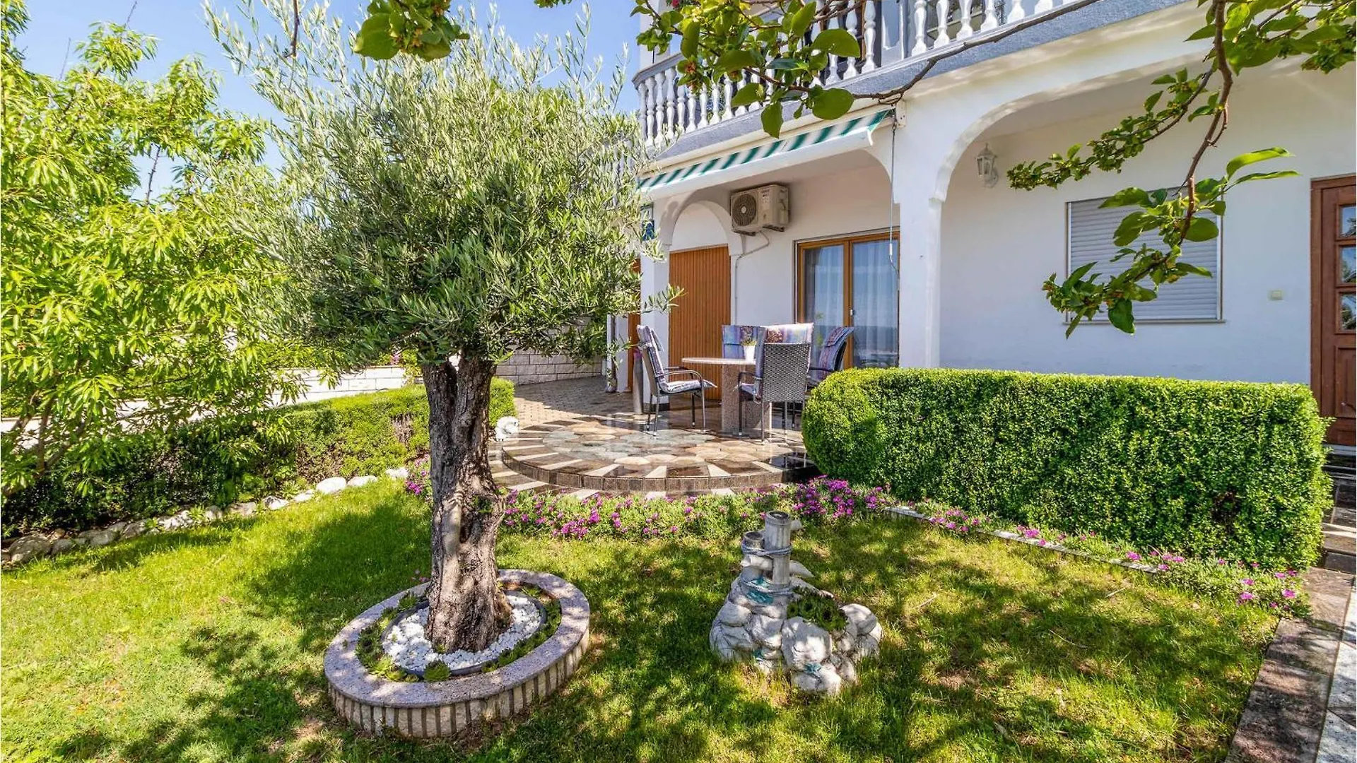 Beautiful Apartment In Crikvenica