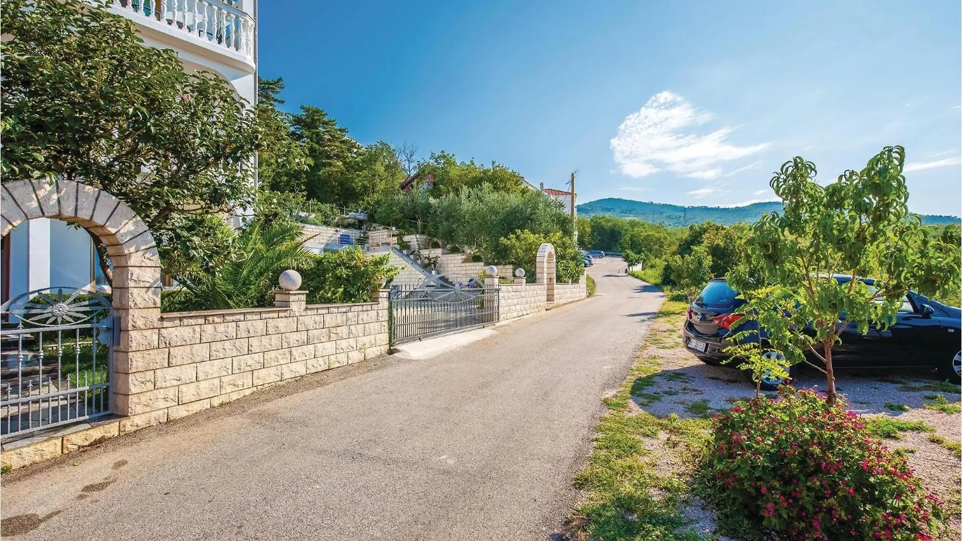 Beautiful Apartment In Crikvenica 0*,